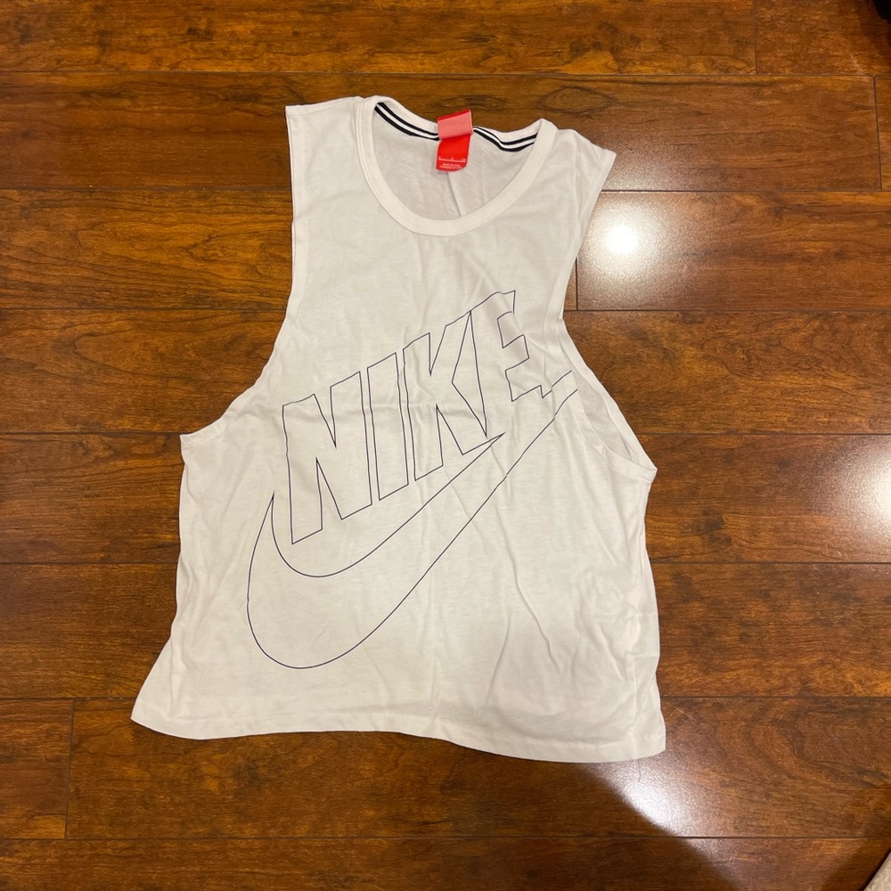 Nike muscle tank